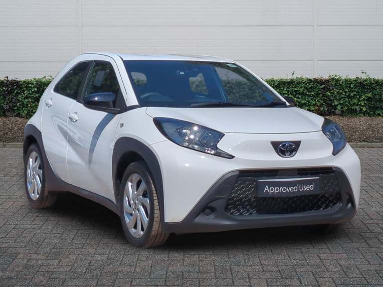 2025 Toyota Aygo X 1.0 VVT-i Pure 5dr Auto HATCHBACK PETROL Automatic