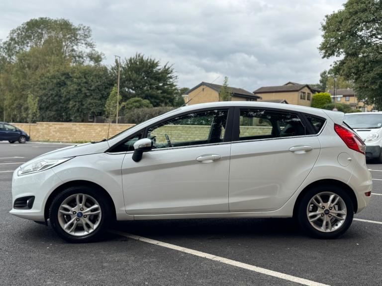 2016 Ford Fiesta 1.25 82 Zetec 5dr HATCHBACK Petrol Manual