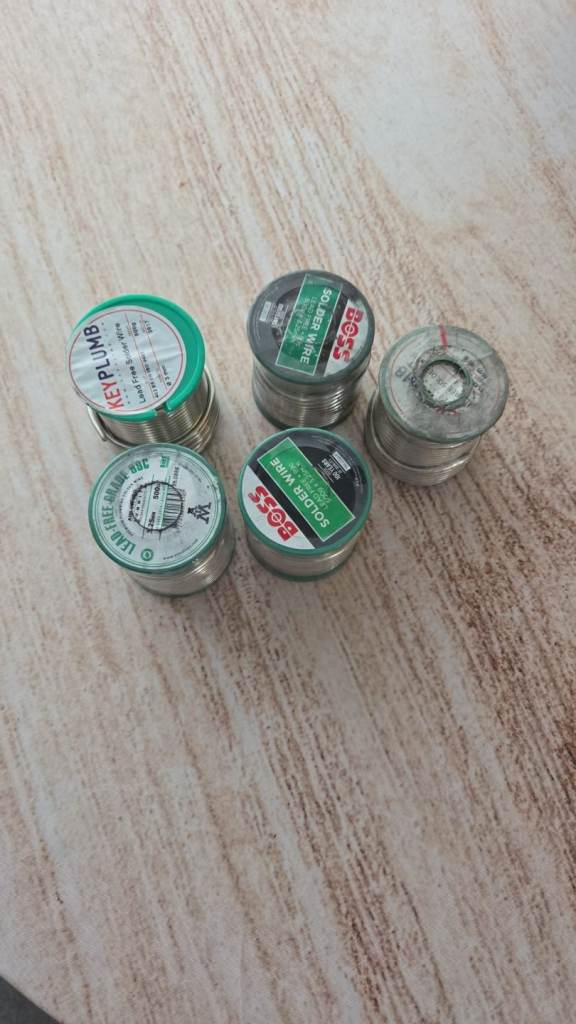 5 rolls of solder wire