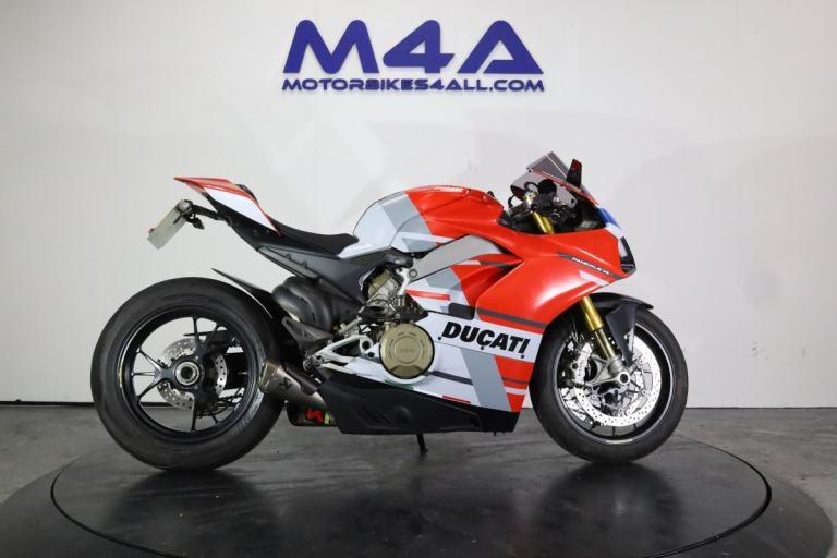DUCATI PANIGALE V4S CORSE V4 S 2019