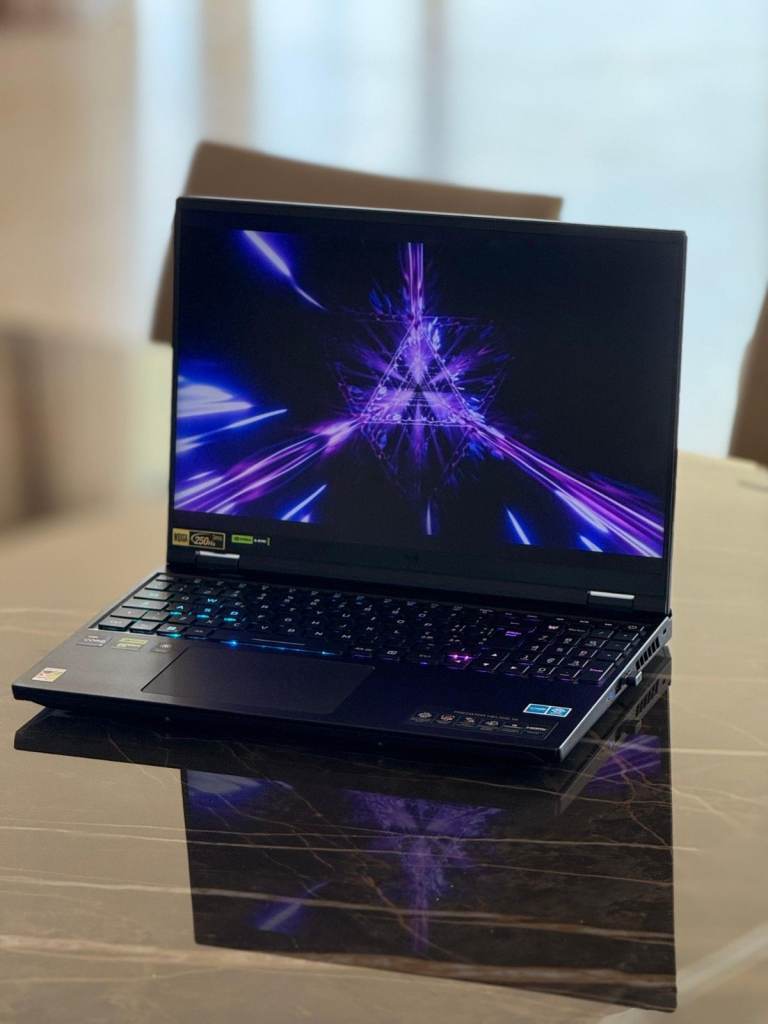 Acer Predator Helios 16 Premium Gaming Laptop RTX4080 16gb DDR5 for Sale