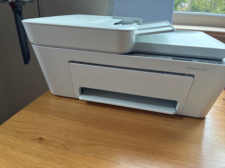 HP DeskJet 3700 All-in-One Printer – White, Excellent Condition