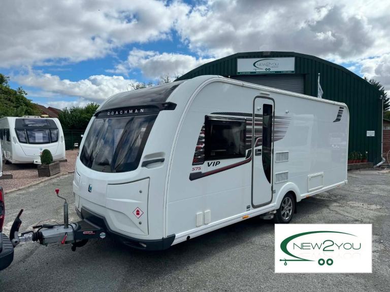 2018 Coachman VIP 575 4 Berth TRANSVERSE BED Caravan - STOCK H139