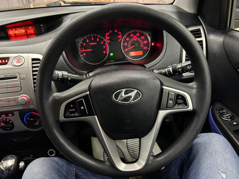 2009 Hyundai i20 1.4 Comfort 5dr Auto HATCHBACK Petrol Automatic