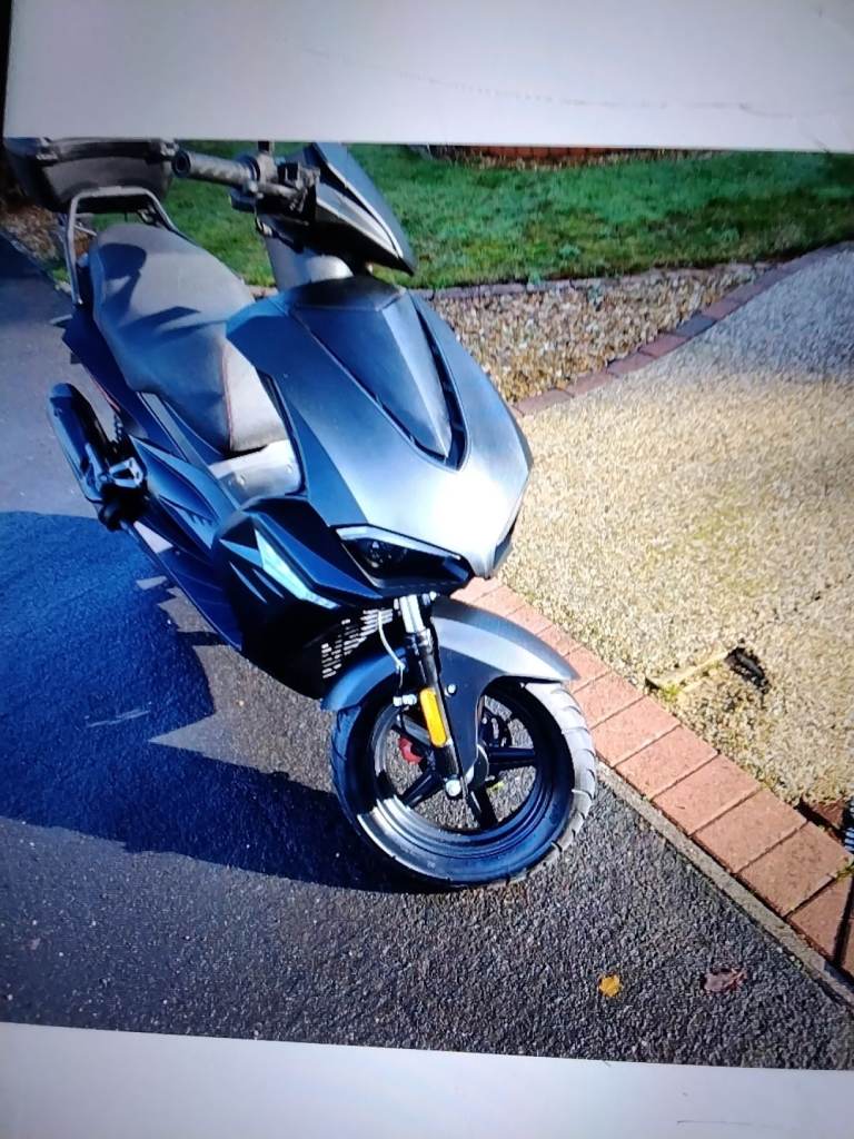 50cc direct scooter