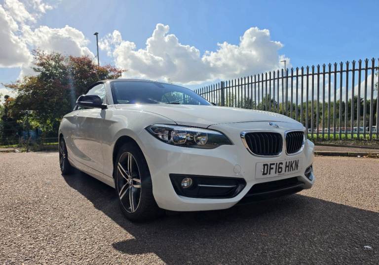 BMW 218I SPORT CONVERTIBLE - ULEZ - MOT 