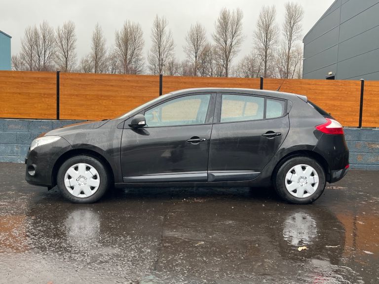 Renault, MEGANE, Hatchback, 2010, Manual, 1598 (cc), 5 doors