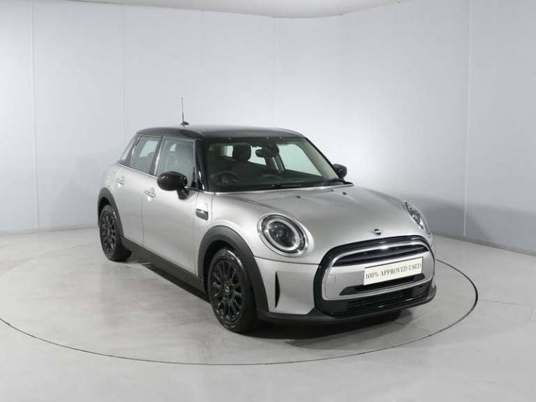 MINI HATCHBACK 1.5 Cooper Classic 5dr Auto