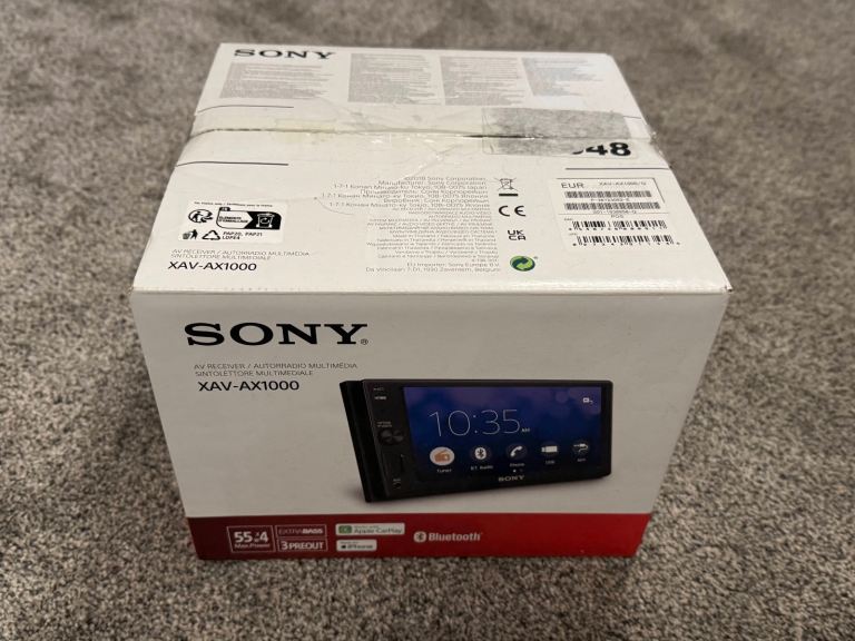 Sony Apple Car Play (as new)