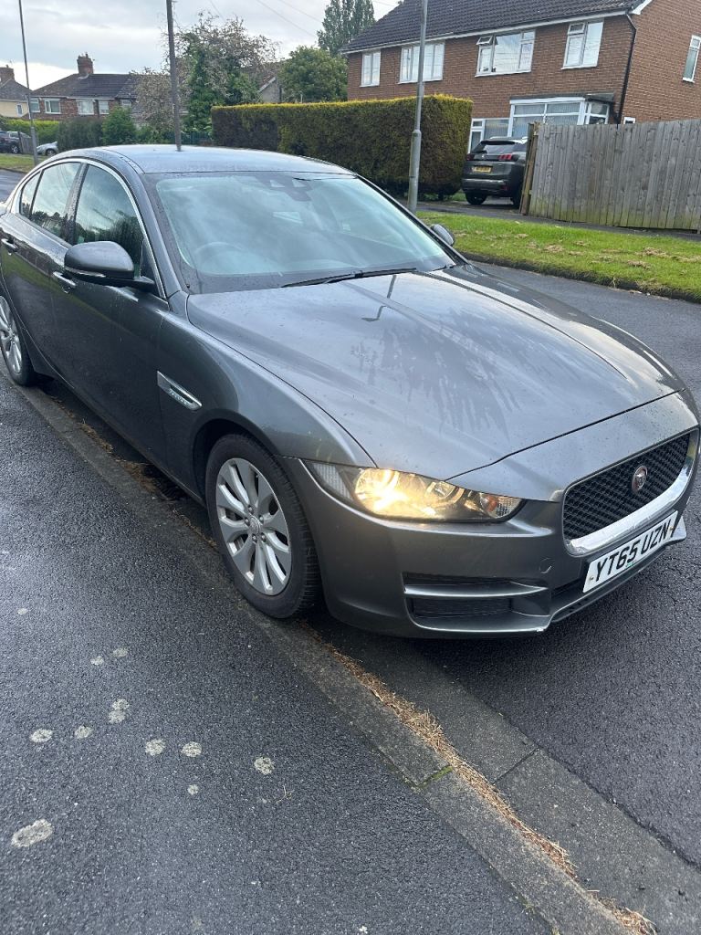 Jaguar, XE, Saloon, 2015, Manual, 1999 (cc), 4 doors