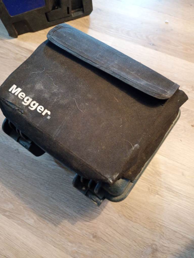Megger MIT515 Insulation Resistance Tester – Good Condition