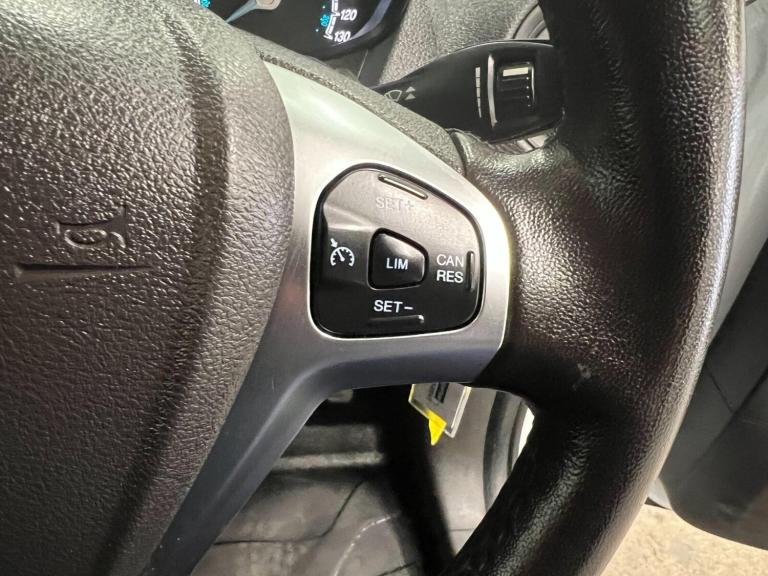 2022 Ford Transit Courier 1.5 TDCi 100ps Limited Van [6 Speed] PANEL VAN DIESEL Manual