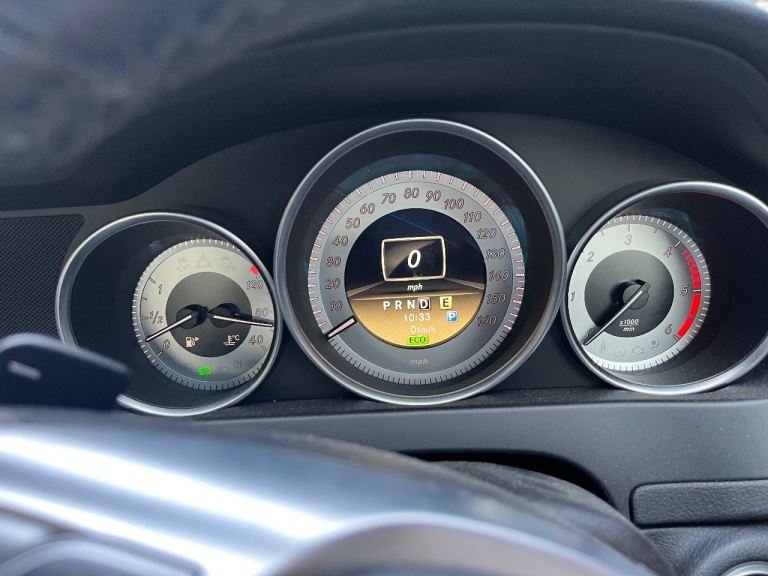 Mercedes-Benz C220 2012 Sport Automatic 