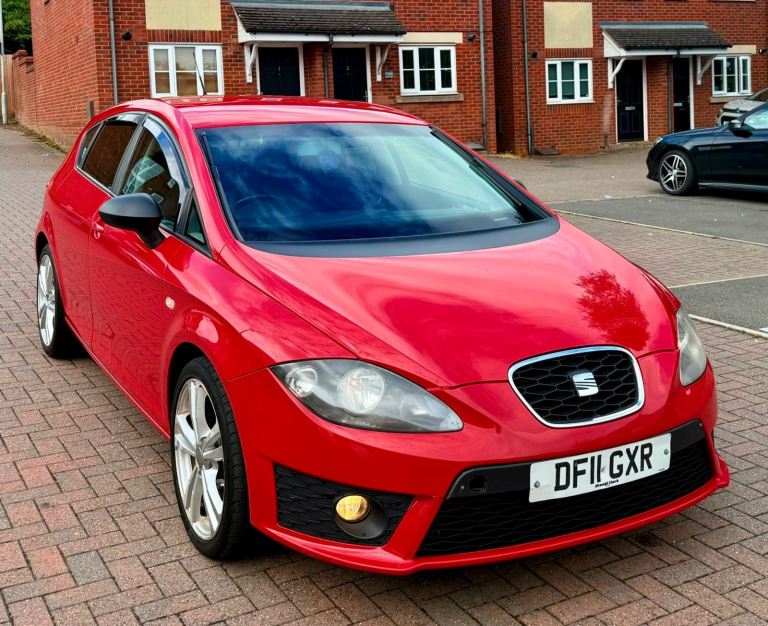 2011 (11) SEAT LEON 2.0 TDI FR 140 HATCHBACK
