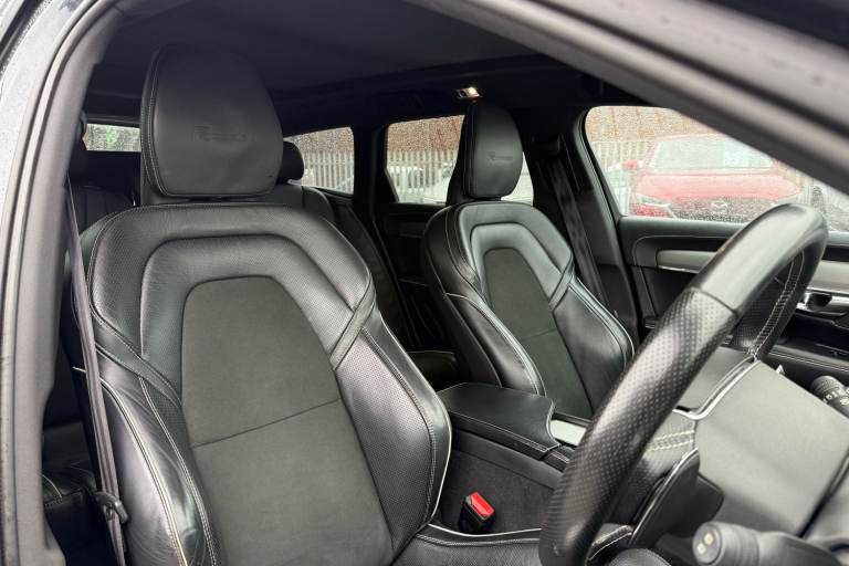 2019 Volvo V90 2.0 T4 R DESIGN Pro 5dr Geartronic Estate PETROL Automatic