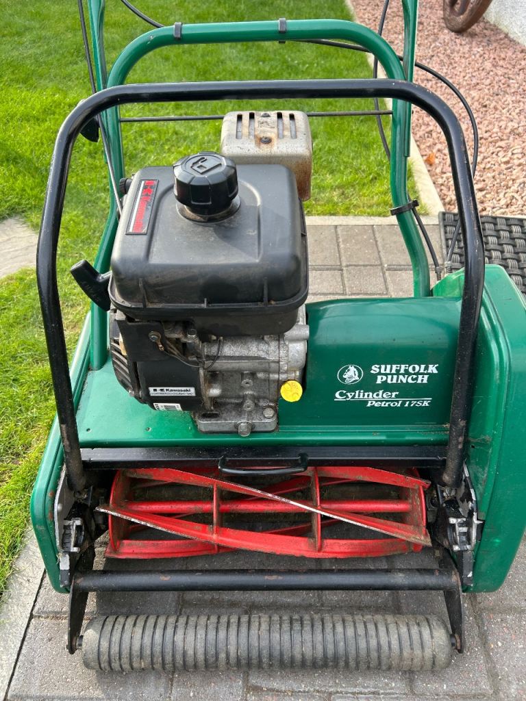 Suffolk punch cylinder mower
