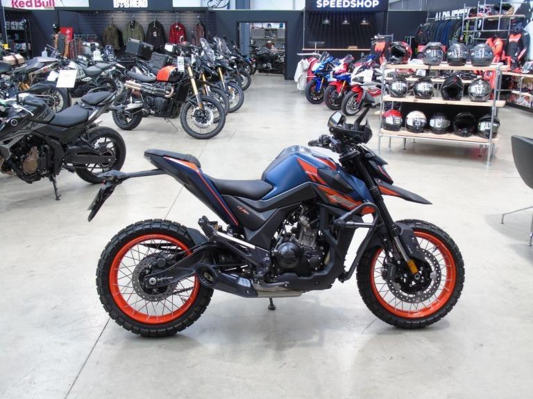 New Zontes ZT125 U1 ABS 125cc Dual Sport, Unregistered