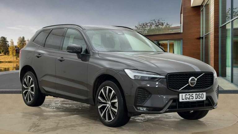 2025 Volvo XC60 Ultra, B5 AWD Mild hybrid, Petrol, Dark ESTATE Petrol/Electric Hybrid Automatic
