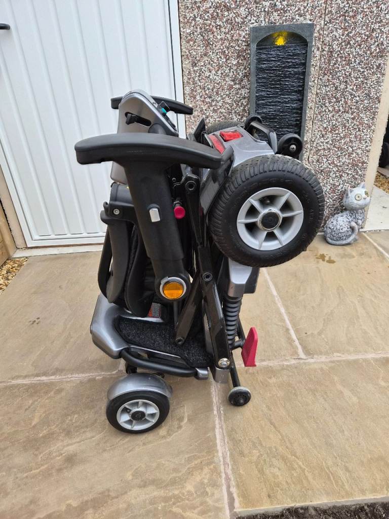 TGA Auto Fold Mobility Scooter
