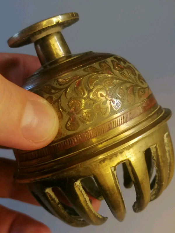 Vintage Elephant Claw Bell, 3,3inch Brass Yoga Bell. 