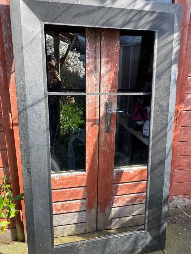 Metal frame 