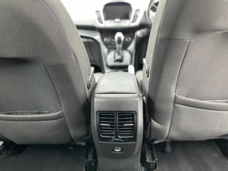 2015 Ford Grand C-Max 2.0 TDCi Titanium 5dr Powershift MPV DIESEL Automatic