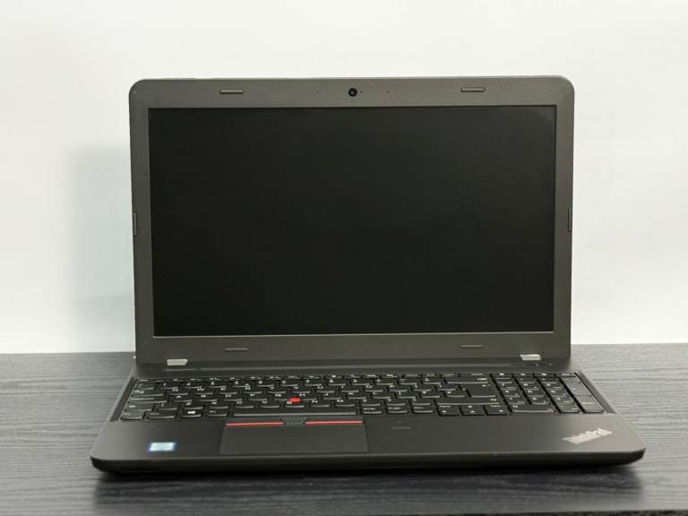 Lenovo ThinkPad e560 i3-6th Gen | 8GB RAM | 256GB SSD | Windows 10 Pro | Free UK Delivery