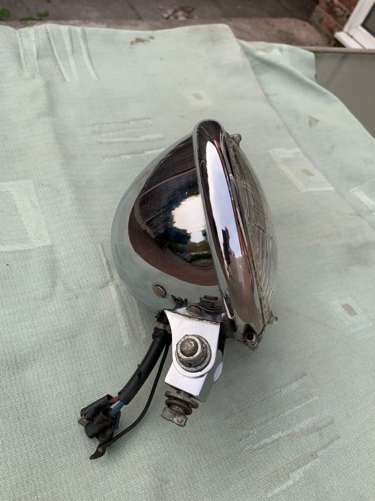 Custom motorcycle headlamp