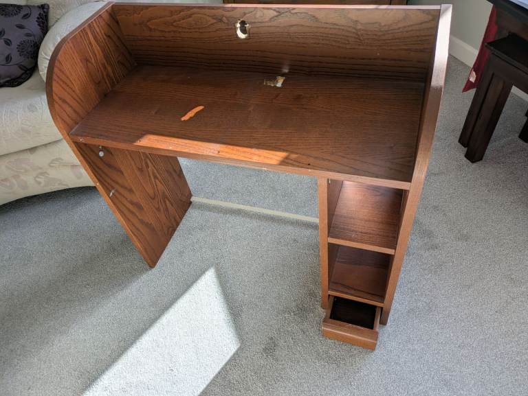 Shelves and Drawer to sit on desk