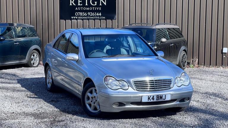 2002 Mercedes-Benz C Class C180 Elegance 4dr Auto SALOON PETROL Automatic