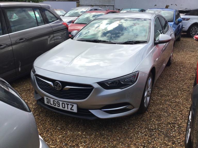 2019 Vauxhall Insignia 1.6 Turbo D ecoTec Tech Line Nav 5dr HATCHBACK Diesel Manual