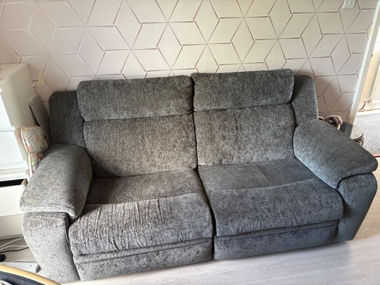 Electric recliner 