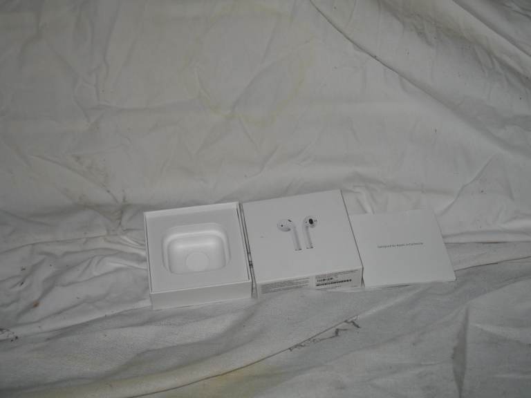 Box for Apple Airpods box for a A2032, A2031,A1935