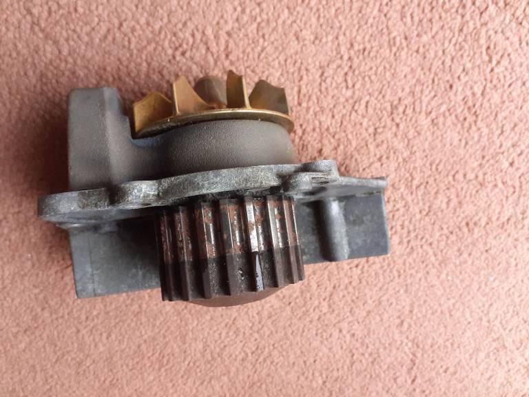 Citroen Engine Water Pump 9431142021 VWP416 Motaquip