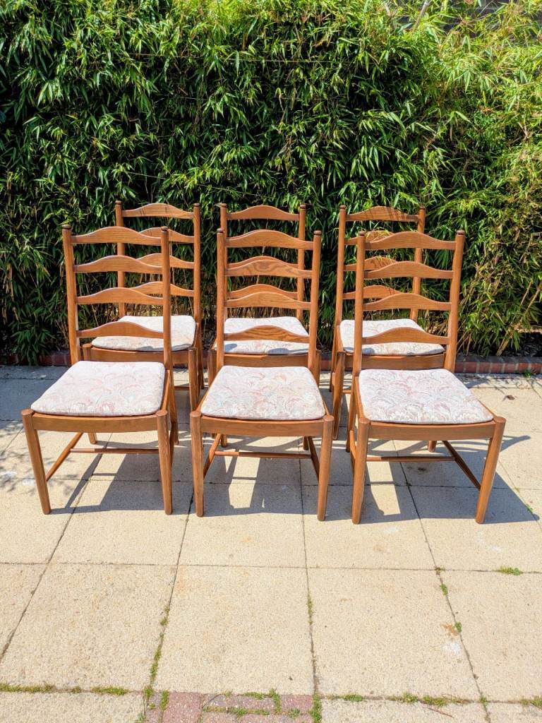 Ercol Extendable Dining Table