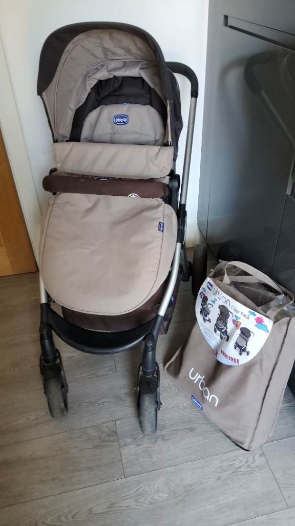 Chicco Urban pushchair with  Urban Pack