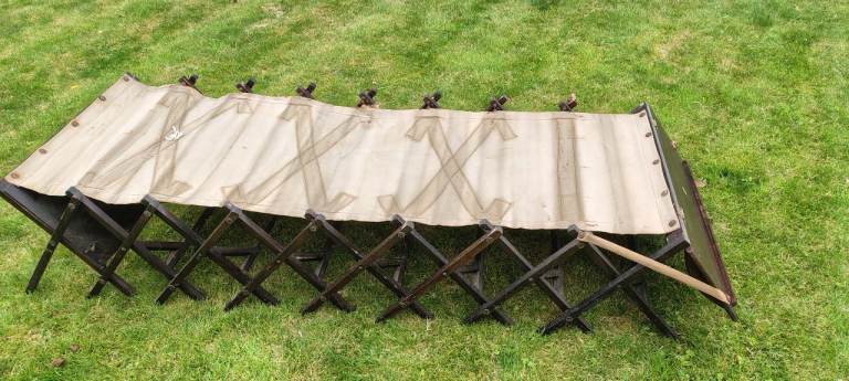 WW1 Officers bed Cabinetta 