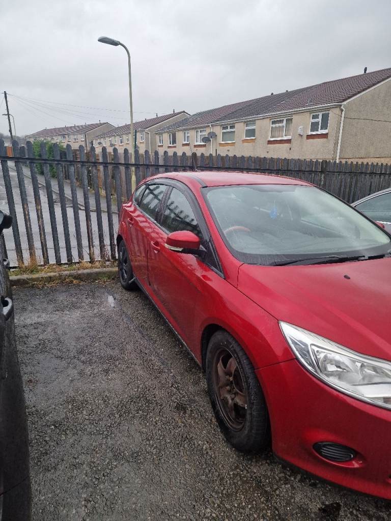 Ford, FOCUS, Hatchback, 2012, Manual, 1560 (cc), 5 doors