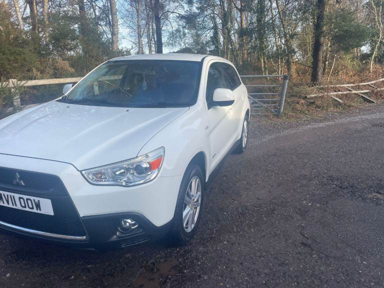Mitsubishi, ASX, Hatchback, 2011, Manual, 1798 (cc), 5 doors