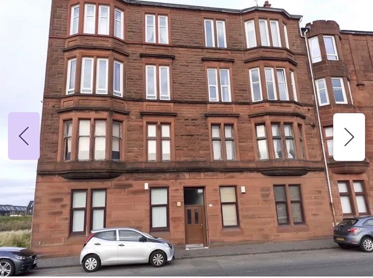 2 bed tenement Dalmarnock Rd