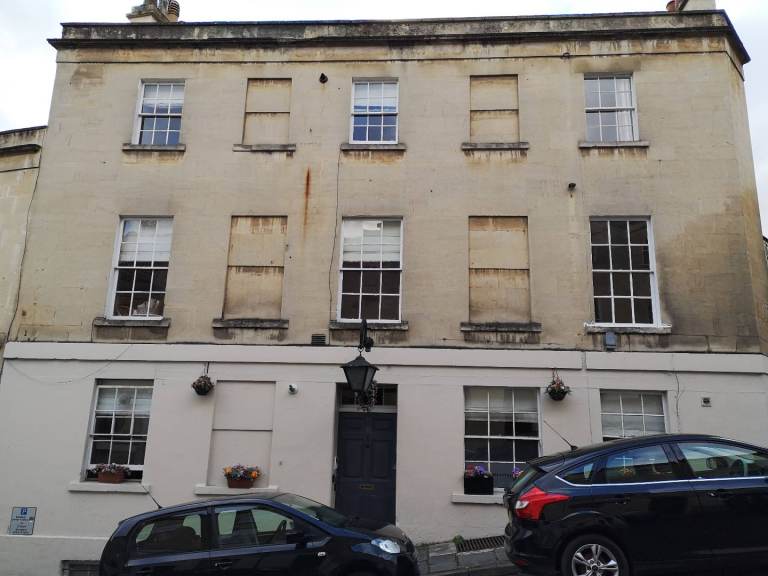 Large studio flat