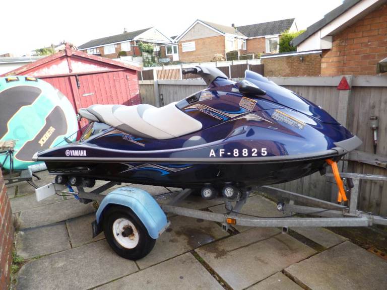 2014 YAMAHA VX DELUXE WAVERUNNER JETSKI,LOW HOURS,FRESH WATER/LAKE USED,TRAILER,COVER.