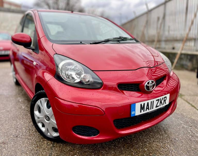 2011 Toyota AYGO 1.0 VVT-i Ice 5dr HATCHBACK Petrol Manual