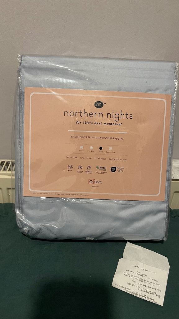 Northern Nights 400TC Cotton Tencel 4 Piece Duvet Set with Stitch Detail blue King size Blue 