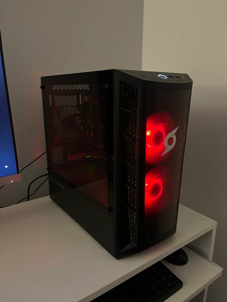 Stormforce Onyx Ryzen 5 Gaming PC 16GB RAM, 1TB Radeon Vega 7