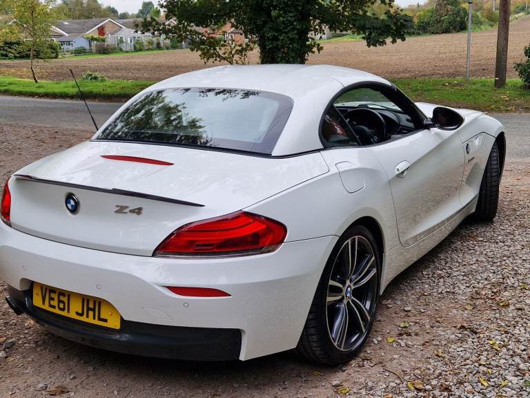 BMW, Z4, Convertible, 2011, Semi-Auto, 2996 (cc), 2 doors