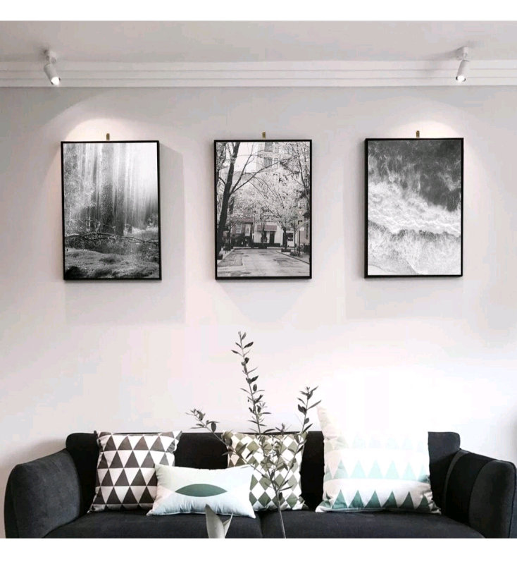 Bnip 60Pcs Picture Frame Hooks   