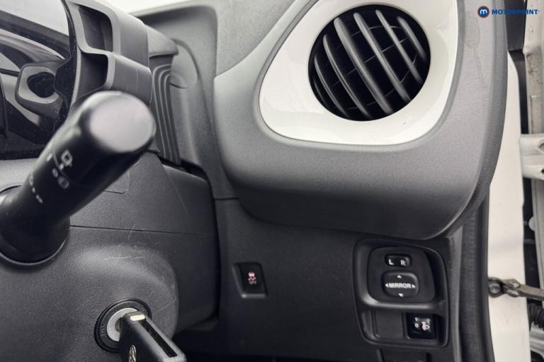 2019 Toyota AYGO 1.0 VVT-i X-Trend 5dr x-shift HATCHBACK PETROL Automatic