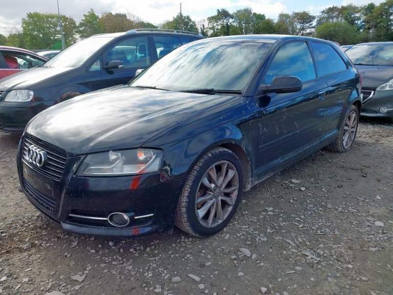 2012 AUDI A3 TDI 3 DOOR BREAKING SPARES AIRBAG LEATHER SEATS ALLOY DOORS AXLE HUBS CORNERS