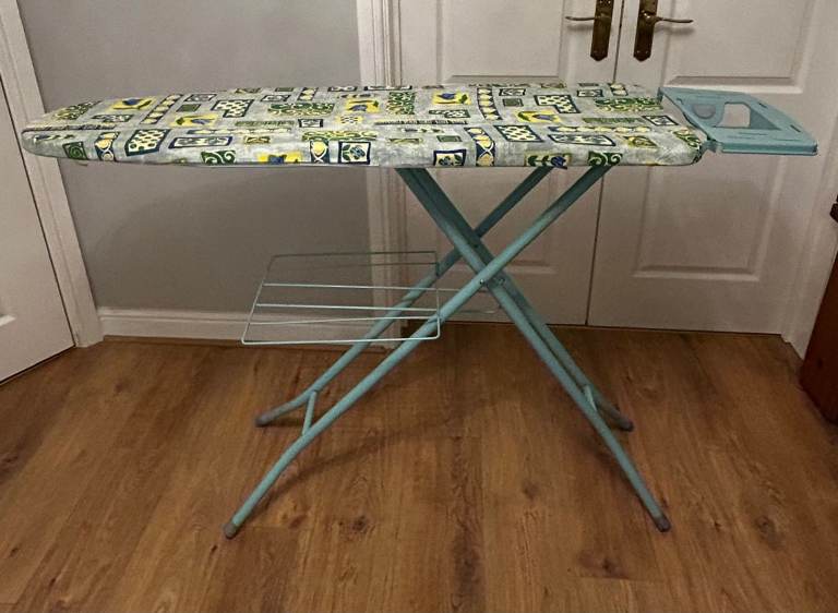 Framar 144cm large ironing board with iron rest, shelf and 2 x spare covers